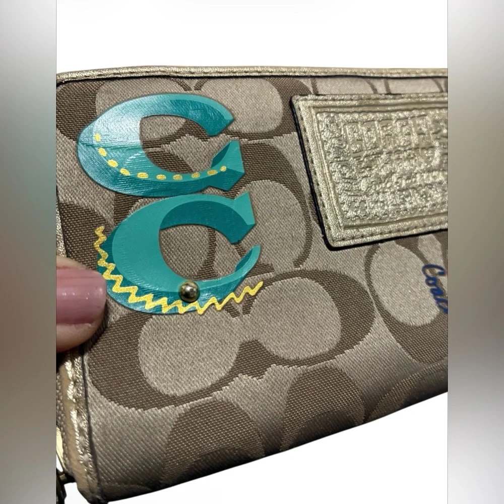 COACH Poppy Wallet
